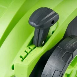 Scarificateur électrique 1500W 32cm 35 L 2en1 Aérateur Et Démousseur Pelouse Un Réglage Central 4 étapes, Ergonomique - De BRAST 7 Scarificateur électrique 1500W 32cm 35 L 2en1 Aérateur Et Démousseur Pelouse Un Réglage Central 4 étapes, Ergonomique - De BRAST -Scarificateur Soldes Boutique 30102242 3